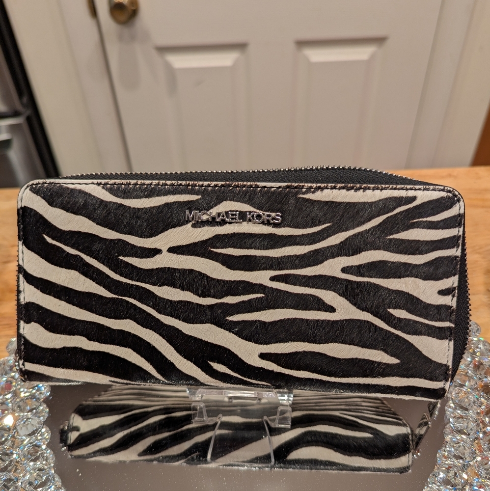 MICHAEL KORS Jet Set Travel Zebra Print Calf Hair Continental Wallet NWT - Picture 4 of 5